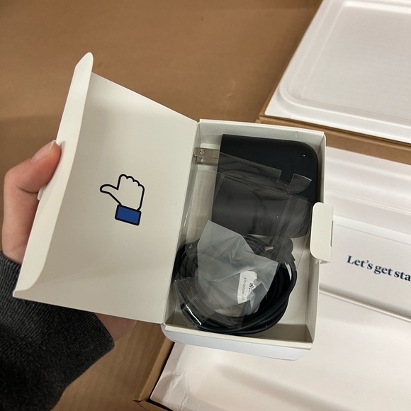 NEW Portal from Facebook [Gen 1]. Smart, Hands-Free Video Calling with Alexa - Picture 5 of 7